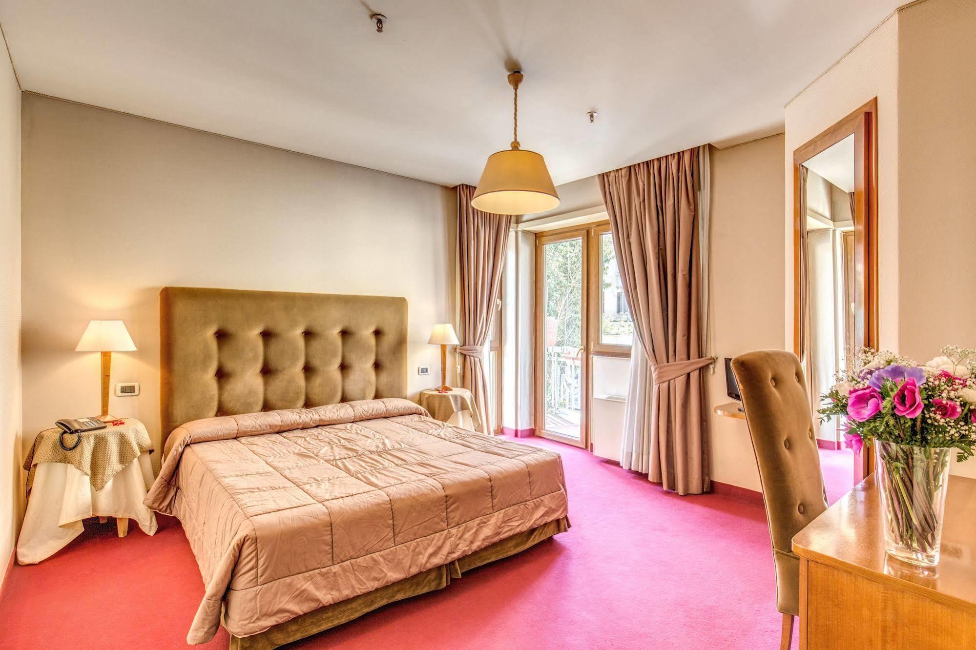 Beyou Hotel Ponte Milvio Rome Exterior photo