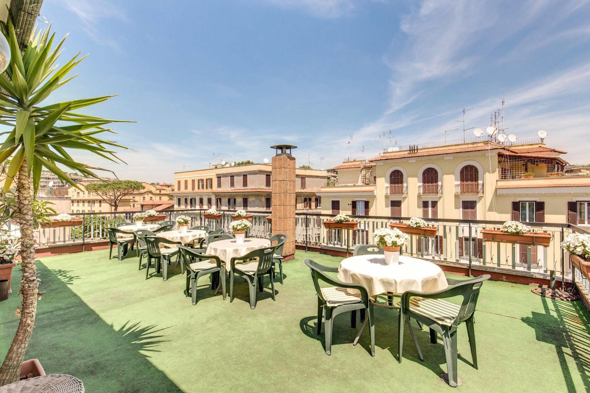 Beyou Hotel Ponte Milvio Rome Exterior photo